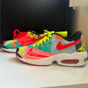 NIKE AIR MAX2 LIGHT QS
